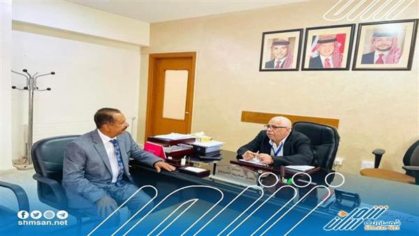 العلفي يقوم بزيارة مستشفيات البشير الطبية في المملكة الأردنية الهاشمية.