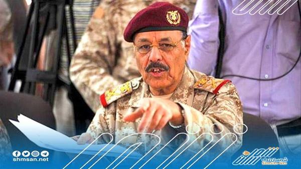 المجرم "الأحمر" يباشر مهامه في تغذية الإرهاب ونشر الفوضى 