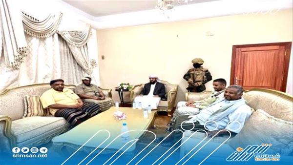 نائب الرئيس "المحرمي" يؤكد ان مجلس القيادة الرئاسي يولي ملف الأسرى إهتمام كبير