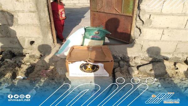 تقديم دعم لأسر الشهداء في رضوم شبوة