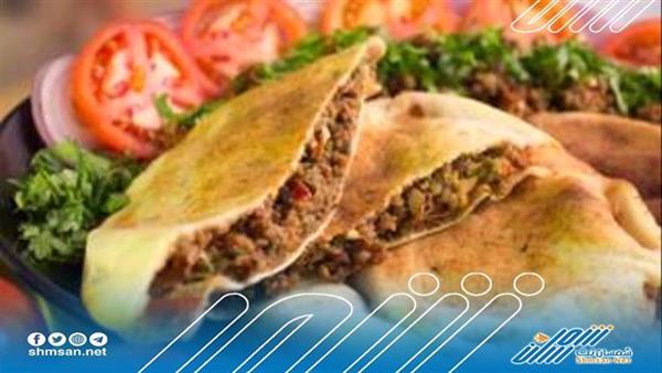 بدلًا من اللحمة كراتين بيض مفرومة ... تداول مقطع فيديو يكشف فساد الذمم في مطاعم مصر 