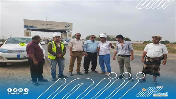 صندوق صيانة الطرق يُسلم الجهات المنفذة تتسلّم مشروع صيانة طرقات أبين