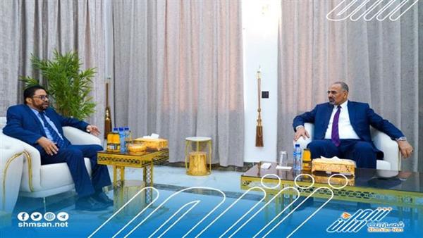 الزُبيدي يشدد على أهمية عودة مؤسسات الإعلام الرسمية للعمل من الداخل