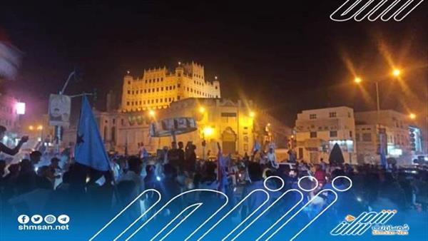 عاجل/ مسيرات حاشدة تطالب بتحرير الوادي من قبضة القوات الإخوانية 