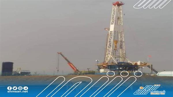 قيادات الإخوان تنهب نفط حضرموت وتبدأ بحفر آبار جديدة