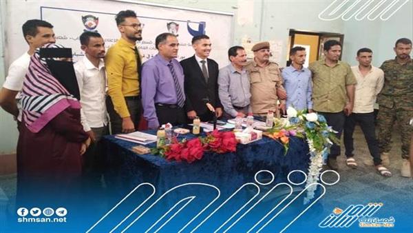مناقشة مشاريع التخرج في شعبة العلاقات العامة بقسم الصحافة والإعلام بكلية الآداب