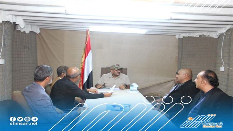 العميد طارق صالح يرأس إجتماعاً لإستكمال ترتيبات إفتتاح مطار المخا الدولي 