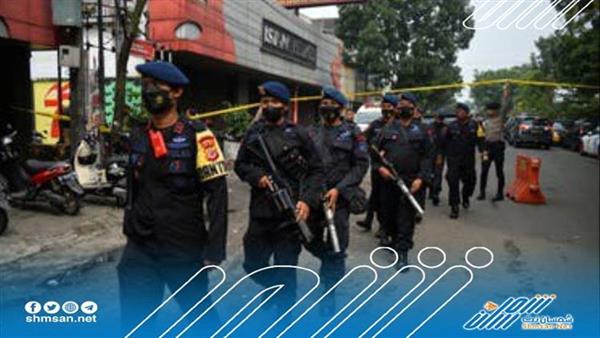 انتحاري يفجر نفسه في مركز شرطة بإندونيسيا 