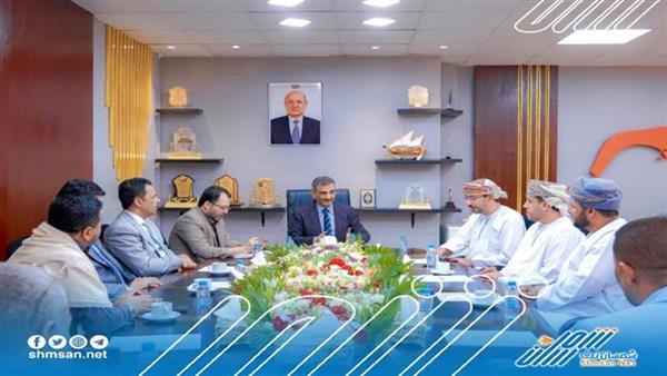 لملس يناقش مع وفد من بنك صحار الدولي سُبل التعاون المشترك  