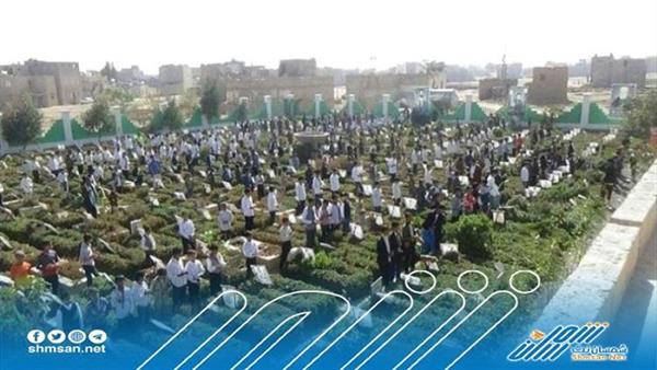 الحوثيون يسقطوا مرتبات قتلاهم ويحولونها إلى صدقة ”السيد”