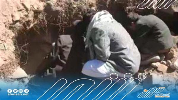 العصابات الحوثية تعبث بالمواقع الأثرية بحثا عن الكنوز
