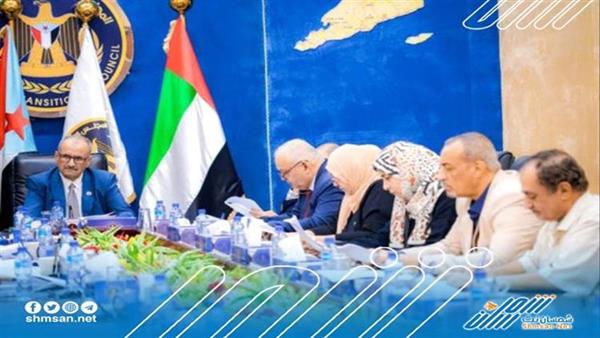 الانتقالي يحذر من مؤامرة للاستفراد بحضرموت