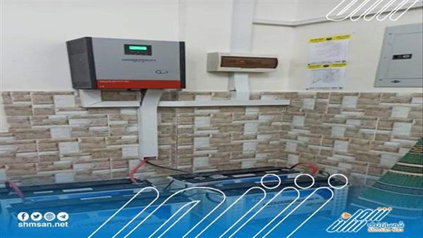 إدارة المعلا تزود المساجد بمنظومة كهرباء بالطاقة الشمسية