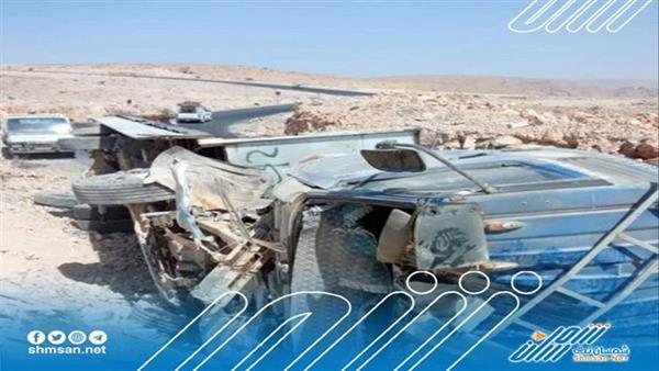 عشرات الضحايا في انقلاب سيارة بين ساحل ووادي حضرموت

