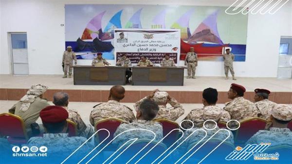 وزير الدفاع يدشن النزول الميداني للجان الرقابة والتفتيش بوزارة الدفاع 