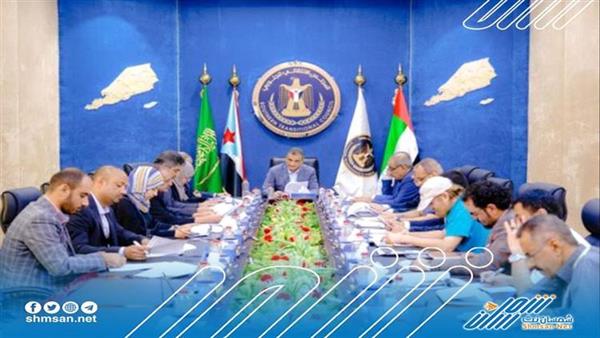 هل يستجيب "الانتقالي" لمطالب شعبه بإعلان الحكم الذاتي في الجنوب ؟