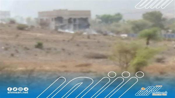 ميليشيا الحوثي تفجر ثلاثة منازل لمواطنين في مديرية العشة