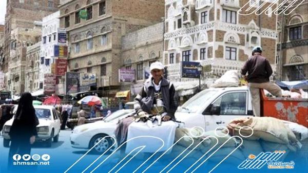 ميليشيا الحوثي تجبر التجار والعقال على تسيير قوافل للجبهات