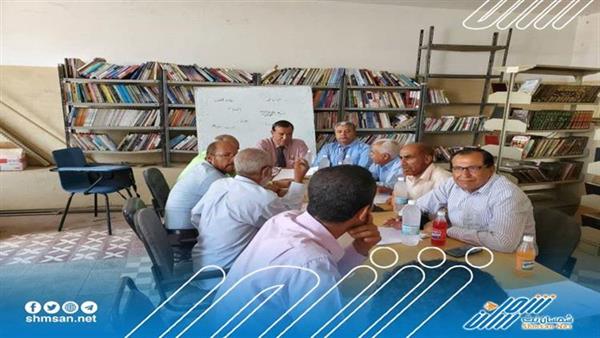 مجلس كلية التربية الضالع يعقد اجتماعه الدوري في دورته الخامسة.
