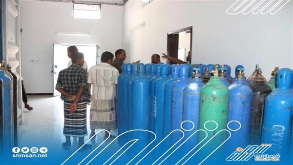 التشديد على أولوية توزيع الأكسجين للمستشفيات والمرافق الصحية الحكومية بحضرموت