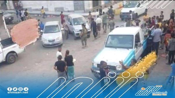 في واقعة غريبة .. شرطة المعلا تطارد شبان اقاموا حفل زواج قط 