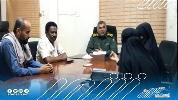 مدير أمن وشرطة ساحل حضرموت يناقش كيفية الحد من انتشار الظواهر الدخيلة على المجتمع