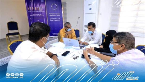 اختتام البرنامج التدريبي لمكاتب التربية والتعليم بحضرموت