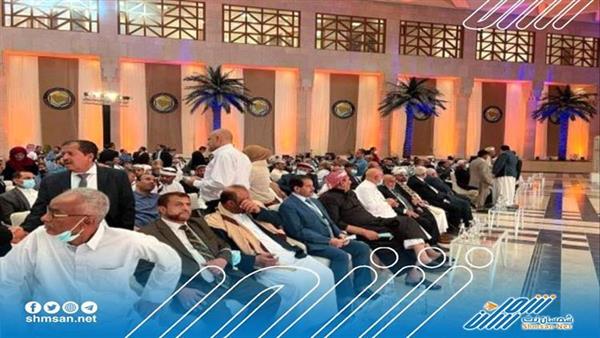 لماذا يتغيب هادي والاحمر ومعين عن مشاورات الرياض؟ 