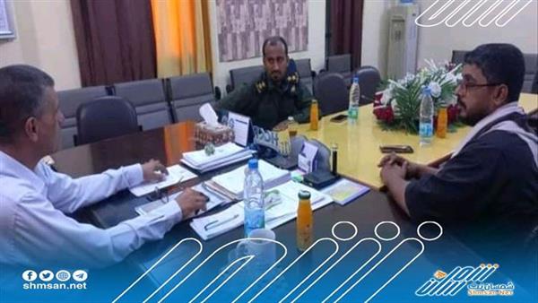 المدير العام لمديرية غيل باوزير يلتقي مدير إدارة مكافحة المخدرات بحضرموت