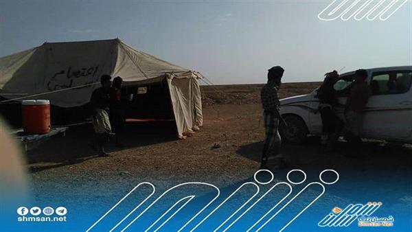 أفراد من لواء الدفاع الساحلي ينصبون مخيم أمام مقر اللواء للمطالبة بحقوقهم