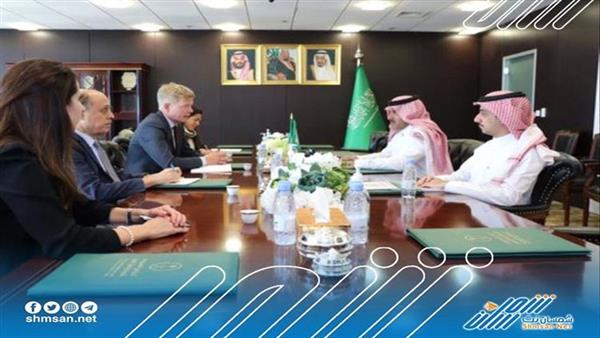 آل جابر وجروندبرج يبحثان الجهود المشتركة لإنجاح الهدنة باليمن