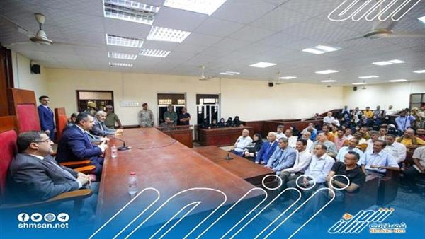 رئيس الوزراء يؤكد حرص الحكومة على ضمان استقلال القضاء ومنع أي تدخل في سير العدالة