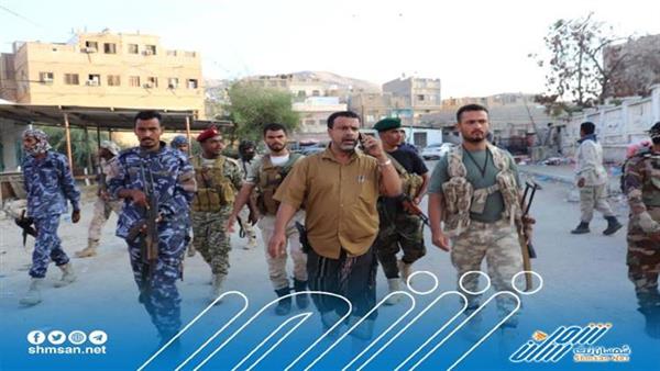 حملة أمنية مشتركة لإزالة أسواق القات بمنطقتي الديس والشرج بالمكلا