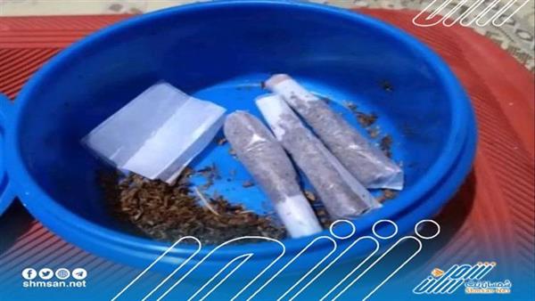 القبض على مدمن ومروج مواد مخدرة في دوعن حضرموت 