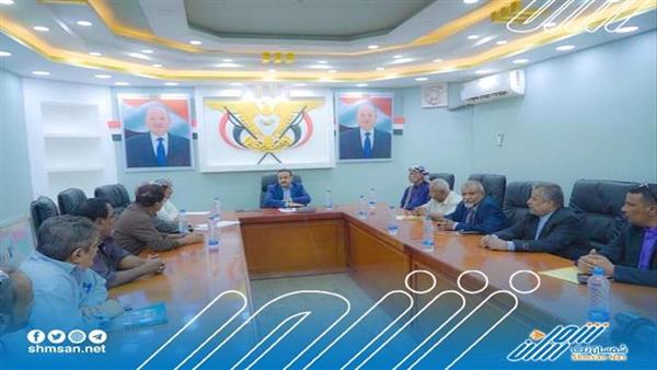 المحافظ بن الوزير يدشن أعمال اللجنة التحضيرية لانعقاد مؤتمر شبوة الشامل.