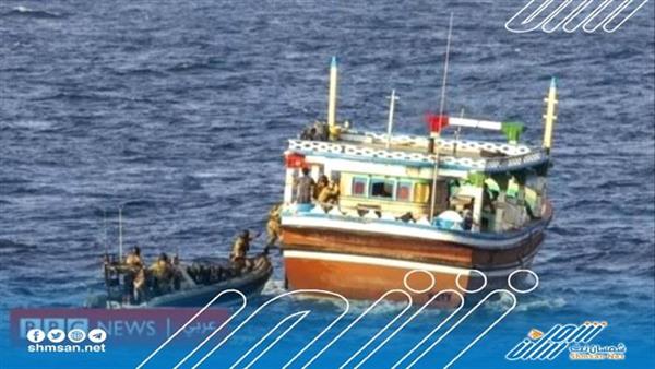 البحرية البريطانية: إحباط عملية تهريب كميات ضخمة من المخدرات في بحر العرب
