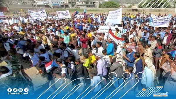 احتفال كرنفالي بذكرى ثورة 14 أكتوبر في الضالع
