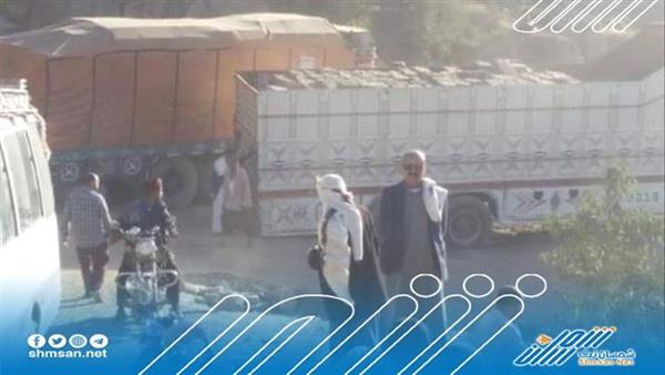 توقف حركة السير على الطريق بين عدن وتعز ... لهذا السبب! 
