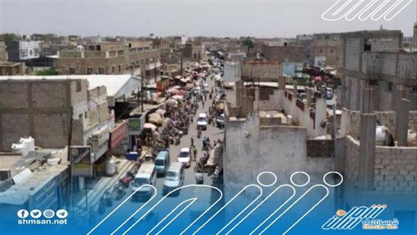 مختل عقلياً يقدم على قتل شخصين بخور عميرة
