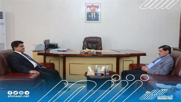 البحسني يطلع على خطط وزارة النفط والمعادن لرفع القدرة الإنتاجية 