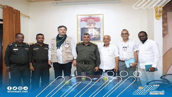 العميد المنهالي يلتقي أعضاء اللجنة الدولية للصليب الأحمر