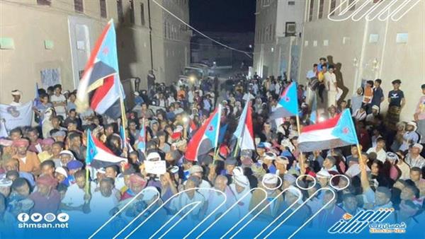 سيئون تنتفض في وجه الإخوان