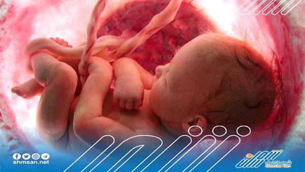 اعجاز رباني...جنين الأم يتفاعل مع طعم الأكل ويغير تعابير وجهه !