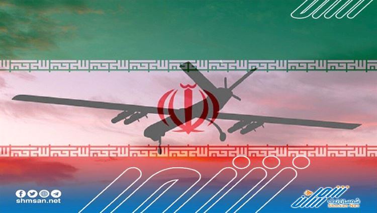 إيران تكشف عن طائرة 
