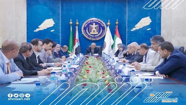 المجلس الانتقالي يقف أمام مستجدات الهدنة الأممية وجهود وزارة الكهرباء لتحسين الخدمة
