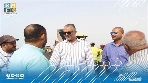 تفقد سير الأعمال لطريق دولي رابط بالعاصمة عدن