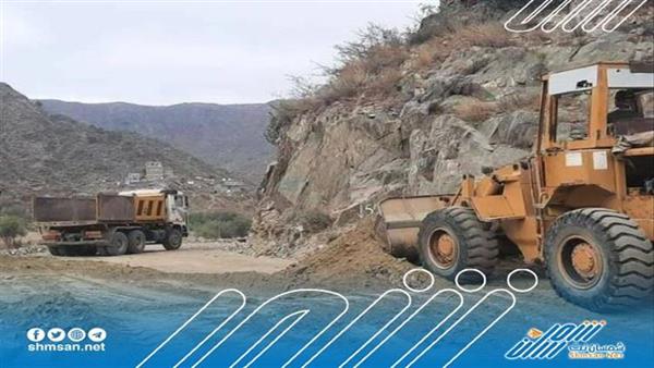 تعويض غياب صندوق صيانة الطرقات بيافع