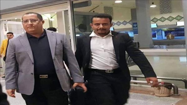 انباء عن تفعيل الإدارة الذاتية...مسؤول رفيع بالإنتقالي يعود الى عدن 