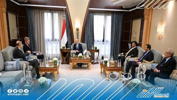 الرئيس العليمي يستقبل المبعوث الخاص للامم المتحدة 

