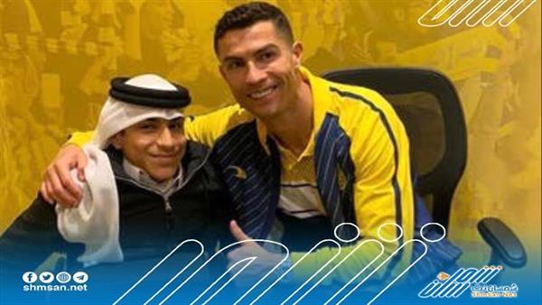 رونالدو يلتقي نجم افتتاح مونديال قطر